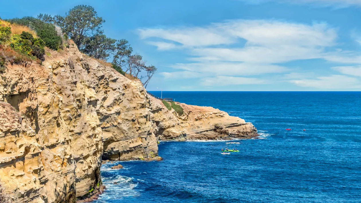 La Jolla Caves Kayaking
