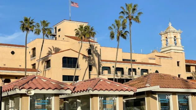 Entrance to the Del Mar Thoroughbred Club