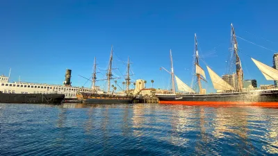Submarine the Californian and the Star of India