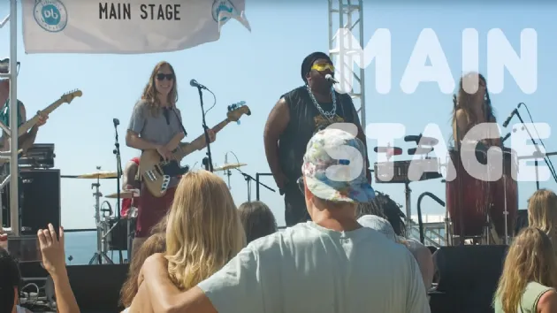 Main Stage at the Pacific Beachfest