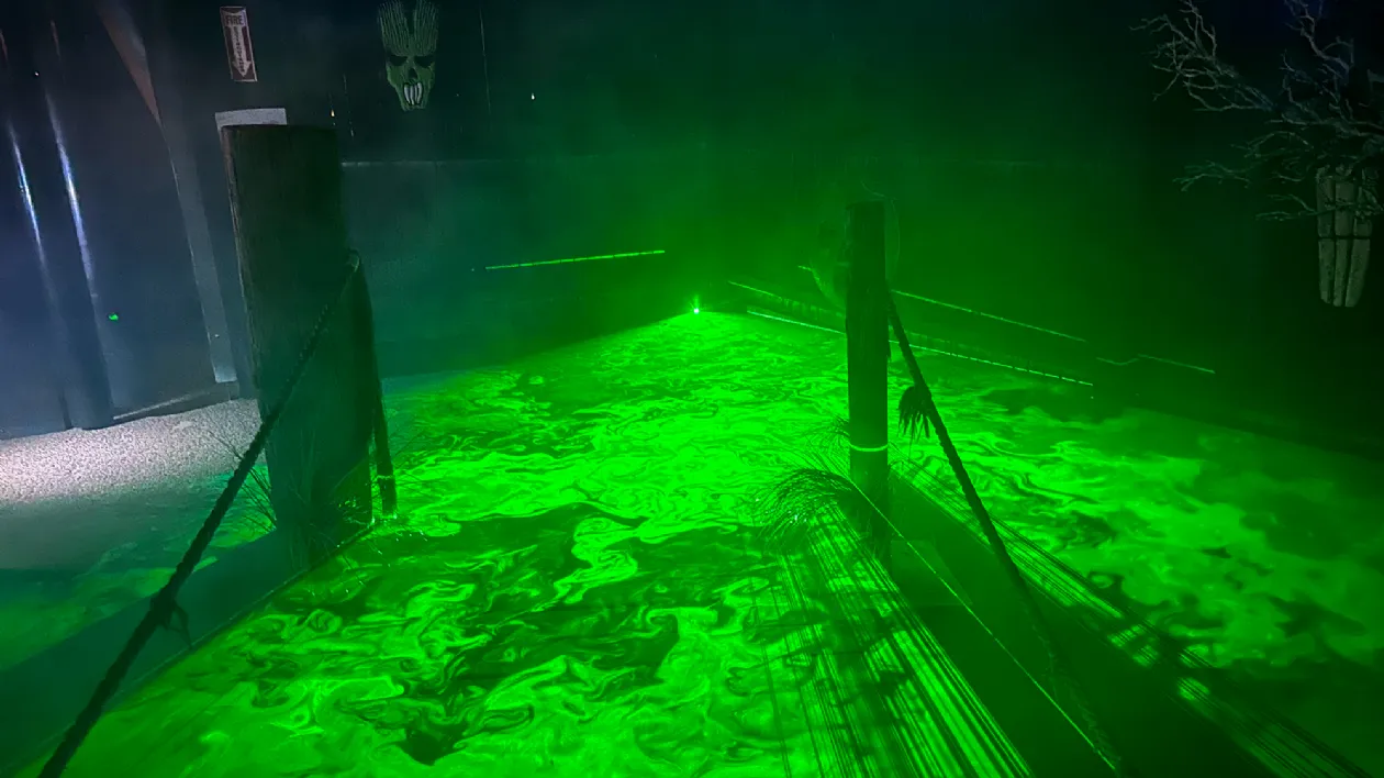 Great Mazes at Howl O Scream Seaworld San Diego