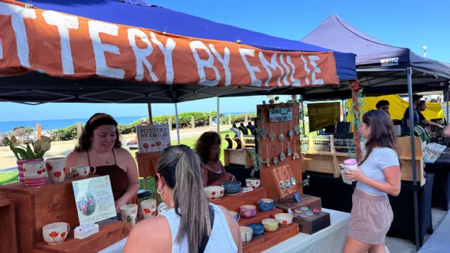 Pottery Vendor at the Pacific Beachfest