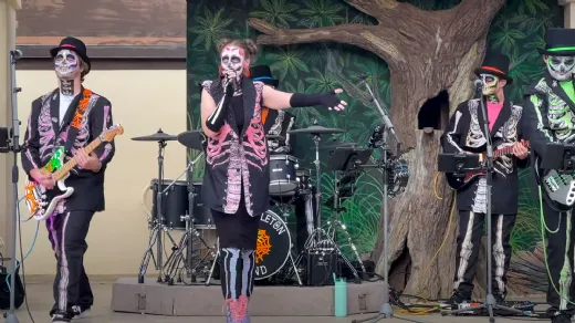 HalGLOWeen at the San Diego Zoo 2025 Guide