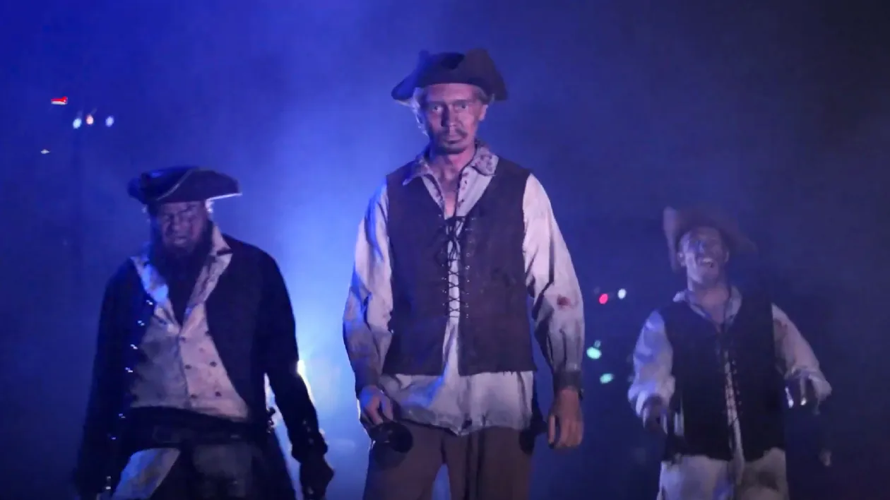 Pirates at Howl O Scream Seaworld San Diego