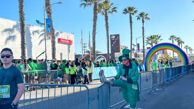 Leprechaun Streching for the Leprechaun Run