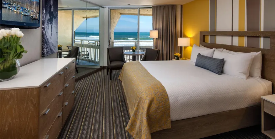 King Room at The Wayfarer San Diego