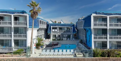 Beachfront at The Wayfarer San Diego