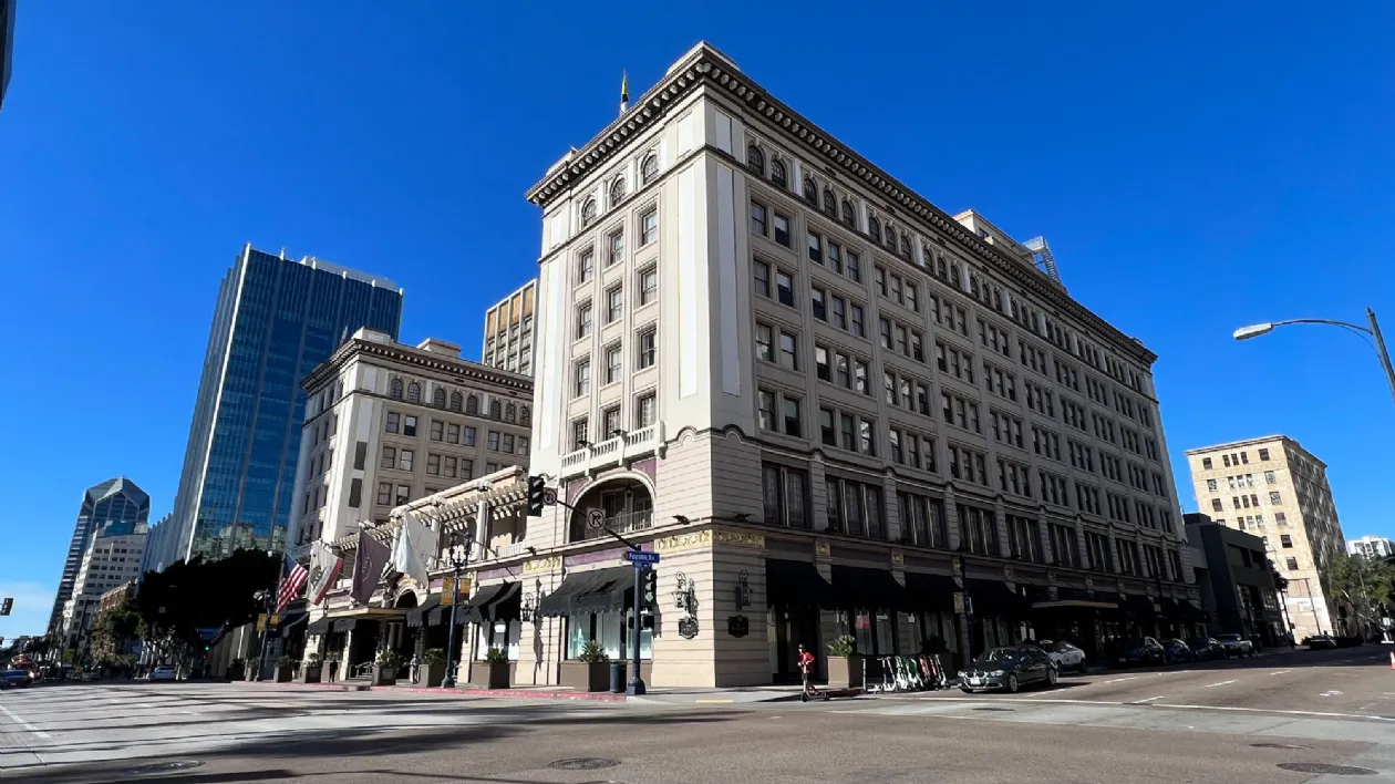 The Us Grant on the Corner of Broadway and Fourth Ave in San Diego