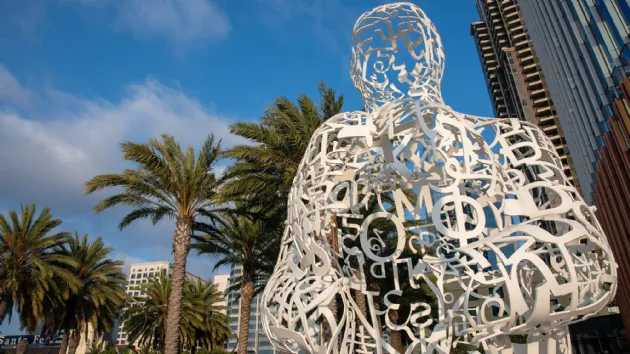 Pacific Soul Statue in Core Columbia, Downtown San Diego